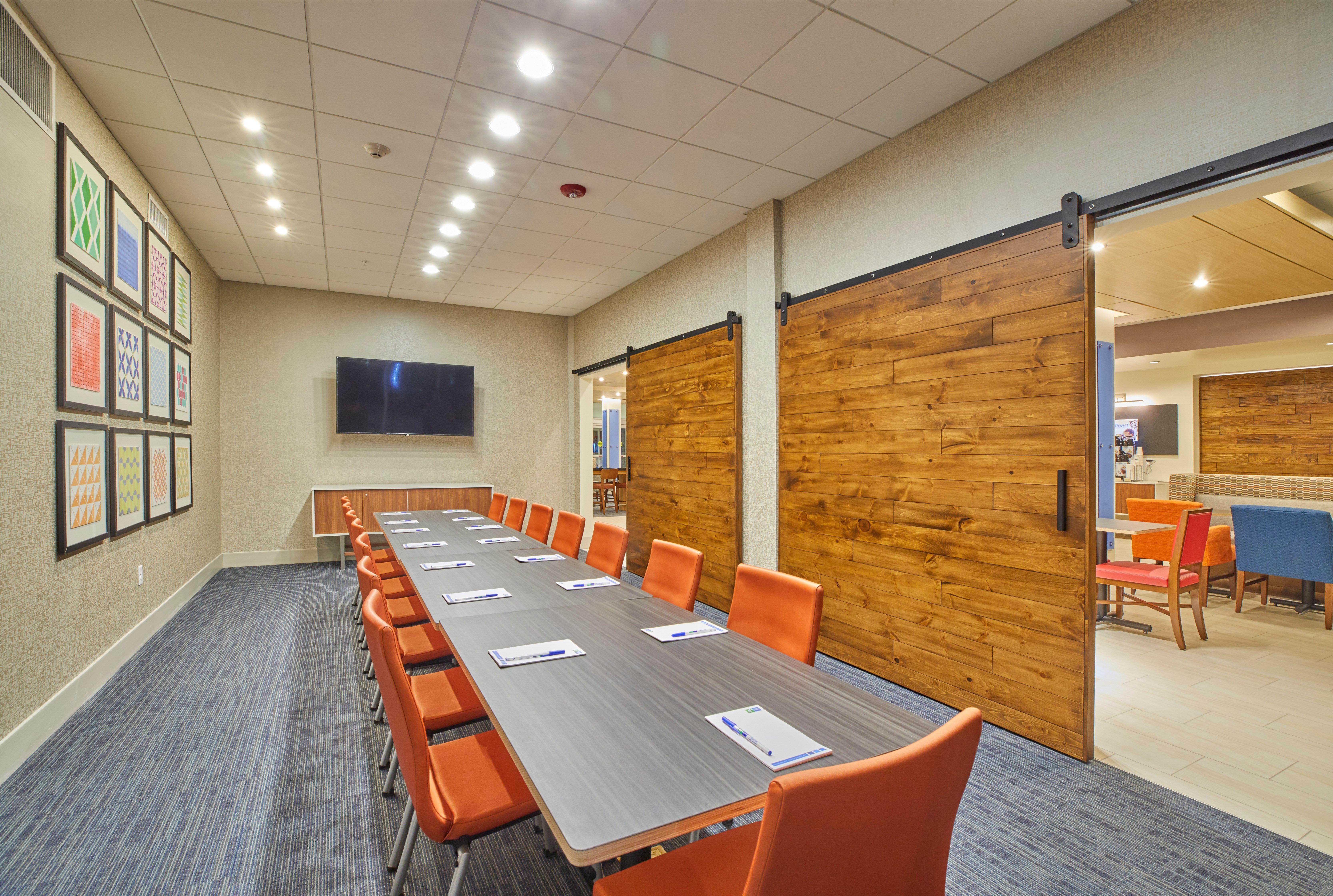 Holiday Inn Express & Suites - Hermiston Downtown By Ihg Luaran gambar